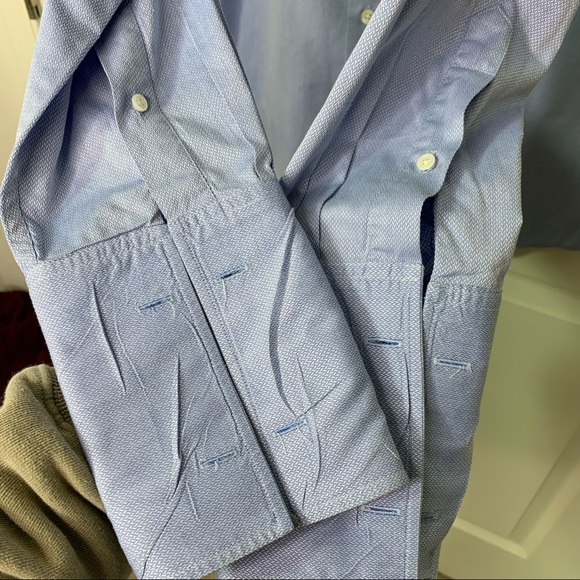 Banana Republic Long Sleeve Button Down Shirt in Light Blue Size 16-16.5 - Picture 8 of 9